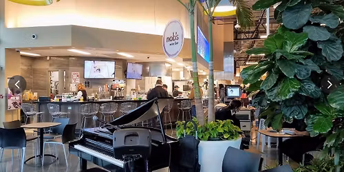 Thursday Evening Sketch- 3\/5- Mariano's Crystal Lake