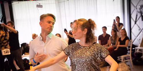 West Coast Swing Social Dancing 