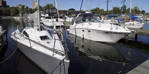 Milwaukee Yacht Club - Sat @ 10 am
