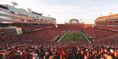 Parking Ohio State Buckeyes at Nebraska Cornhuskers Womens Volleyball