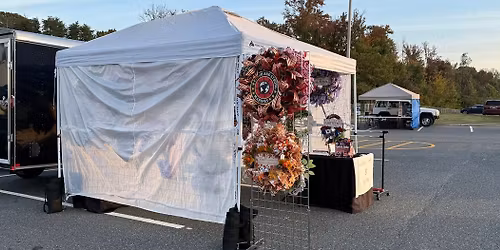 Wreaths and Floral Arrangements vendor booth