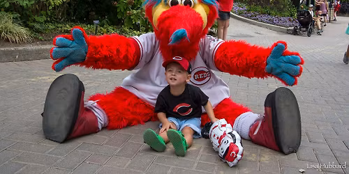 Reds Day at the Zoo