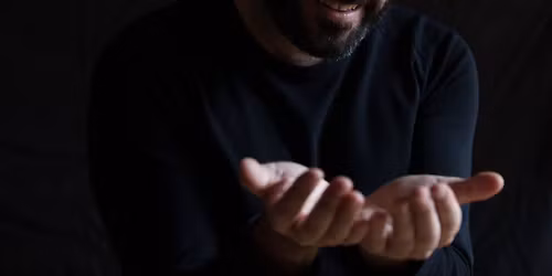 Gestalt Theatre Workshop \u2014 Presence, Expression, and Living Contact