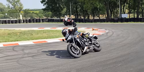 Visonta \/ "P\u00e1lyamotoroz\u00e1s \u00e9s temp\u00f3s szerpentinez\u00e9s" tr\u00e9ning