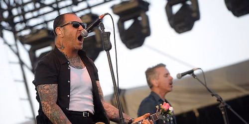 Social Distortion