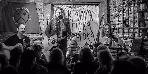 IVAN HLAS TRIO v Balb\u00ednce