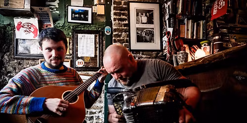 Folk: Munnelly en O'Faolain