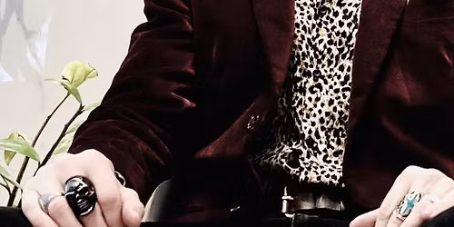 Jesse Weston @ Kiki Rae's