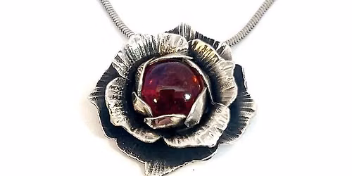 Blooming Gem Pendant