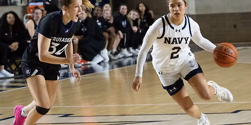Parking Holy Cross Crusaders at Navy Midshipmen Womens Basketball