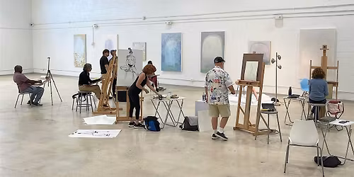 Open Figure Studio w\/Model