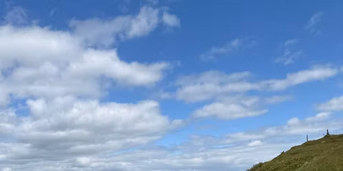 \ud83e\udd7e Guidet vandretur p\u00e5 Lounshalv\u00f8en \ud83c\udf3f