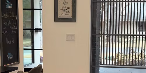 DALLAS \/ solo w\/ Andrew Weber 