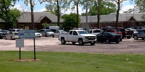 Parking Logan Michael