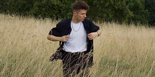 Ben Nicholls: Live at The Ship Inn, Fowey, Cornwall.