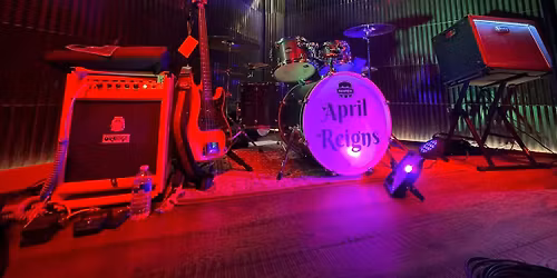 April Reigns at The Victoria (Katz) Walsall