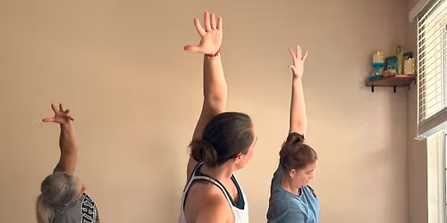 Saturday Morning Mixed Level Yoga with Liz - CYT-500