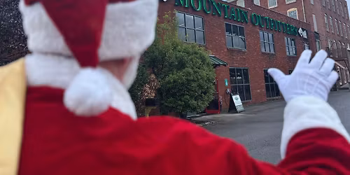 St Elmo Stroll Santa Photos at Mountain Outfitters