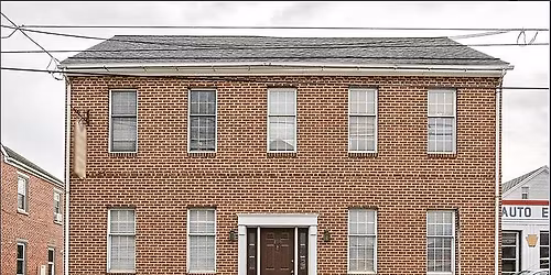 Real Estate Auction: Well Located 3,000 Sq. Ft. Manheim Building