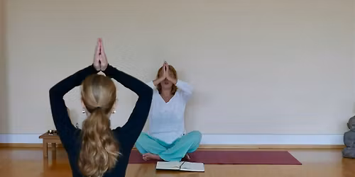Shapes Yoga Summer Block