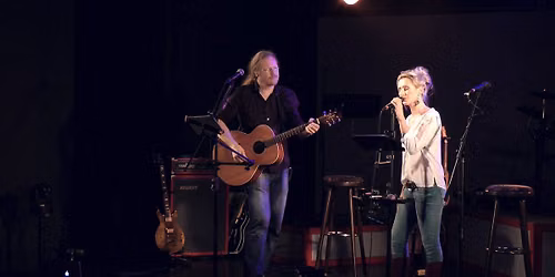 Livemusik  Pop, Rock, Country, Folk und Chanson mit dem Duo 'Radio Unplugged' live!