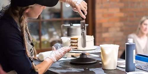 Cake Decorating with Scratch Bakeshop