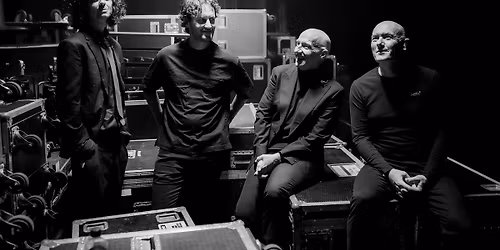 Midge Ure - A Man of Two Worlds