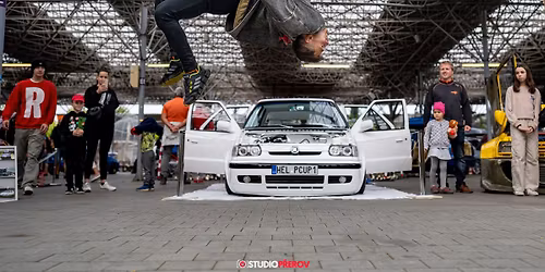 V\u00fdstava sportovn\u00edch a upraven\u00fdch aut-