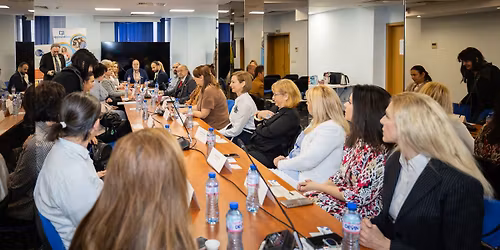 \u0414\u0438\u043f\u043b\u043e\u043c\u0430 \u0441 \u0443\u043c\u0435\u043d\u0438\u044f: \u043f\u0430\u0440\u0442\u043d\u044c\u043e\u0440\u0441\u0442\u0432\u043e \u043e\u0431\u0440\u0430\u0437\u043e\u0432\u0430\u043d\u0438\u0435 - \u0431\u0438\u0437\u043d\u0435\u0441