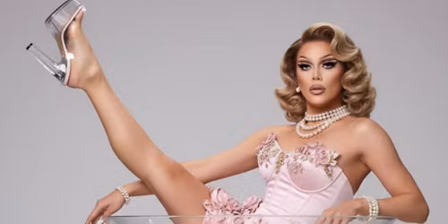 Cleo Toris Drag Show