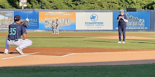 Parking Bowling Green Hot Rods at Asheville Tourists