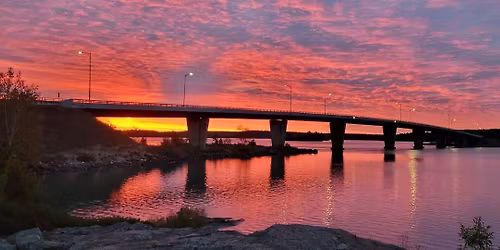 Triumph with Special guest April Wine