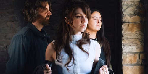 EEVAH | London, The Lower Third