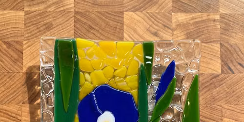 Glass Fused Iris Plate