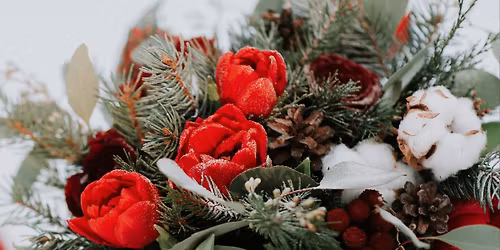 Botanical Design: Christmas Centerpiece