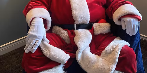 Santa Visits Carling!