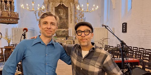 Sylvester Larsen m. guitarist Klaus Nielsen samt Kirkekoret | Frederikssund Kirke (Gratis entr\u00e9)