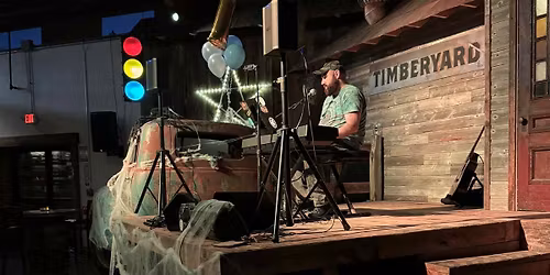 Matt McMullen\u2019s debut solo gig