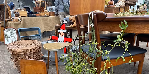 So Last Century's Winter Vintage Market at the Mansion