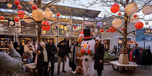 The Union Square Jingle: Shop, Sip, and Mingle