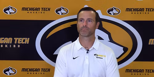 Michigan Tech Huskies at Bemidji State Beavers Mens Hockey