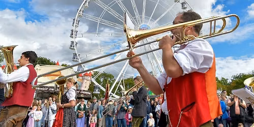 Festumzug Eröffnung Herbstvolksfest