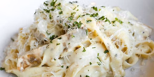 Chicken Alfredo Linguine