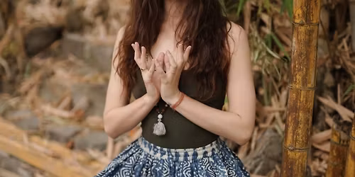 India Williams - Chakra Yoga