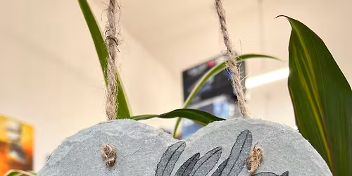 Decoupage for Beginners Workshop - seasonal Slate Hanging Hearts