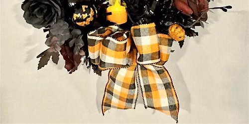 Hallowe\u2019en Wreath Making