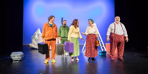 Familia Pop - crea\u021bie colectiv\u0103 dup\u0103 un text de Mihai Nae