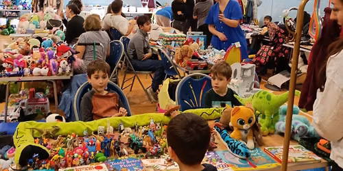 Nest and Nurture baby and children's clothes and toys sale