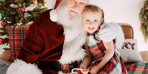 Santa Mini sessions in Dover  NH