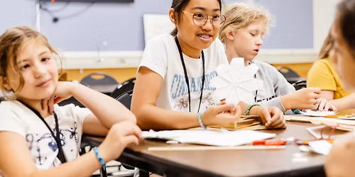 Day Off Camps: Wild Winter Wonders